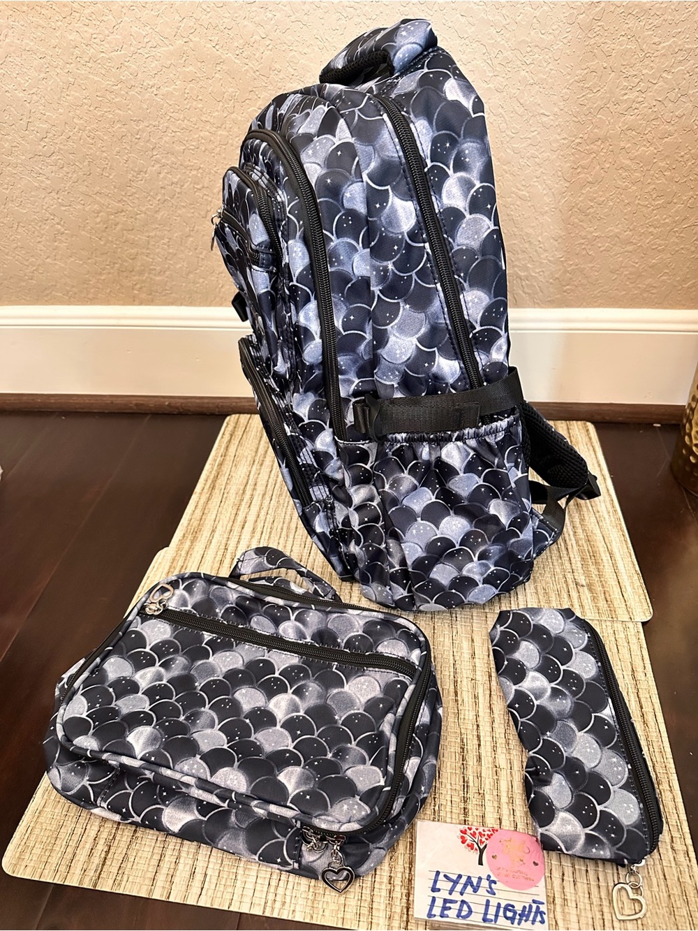 School Backpack Set - Picture 4 of 5